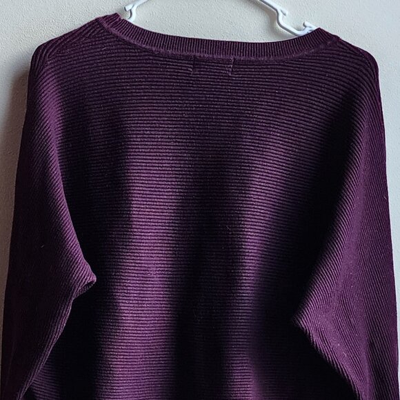 Carmen Marc Valvo Deep Purple Scoop Neck Ribbed Cropped Sweater Size XL - Picture 12 of 13
